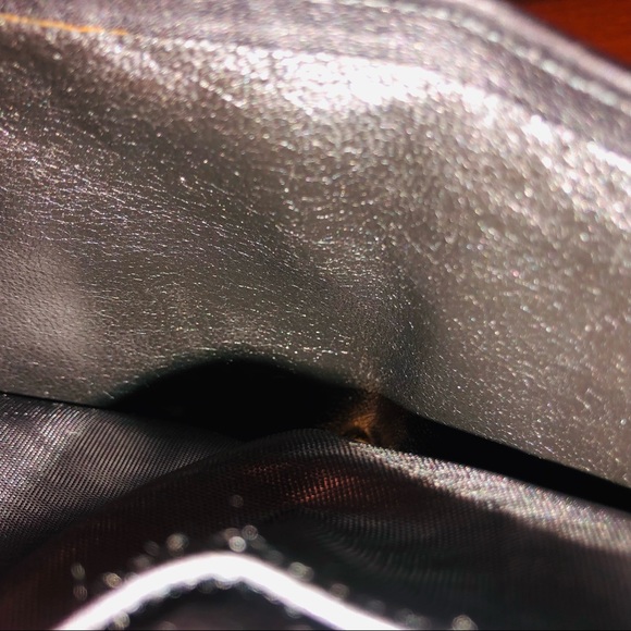 🤩🤩Authentic Gucci Wallet🤩🤩 - Picture 7 of 9